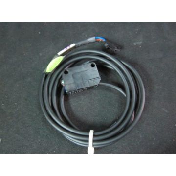 KEYENCE PZ2-61 Square Regression-reflective Cable Type NPN 12-24 V DC